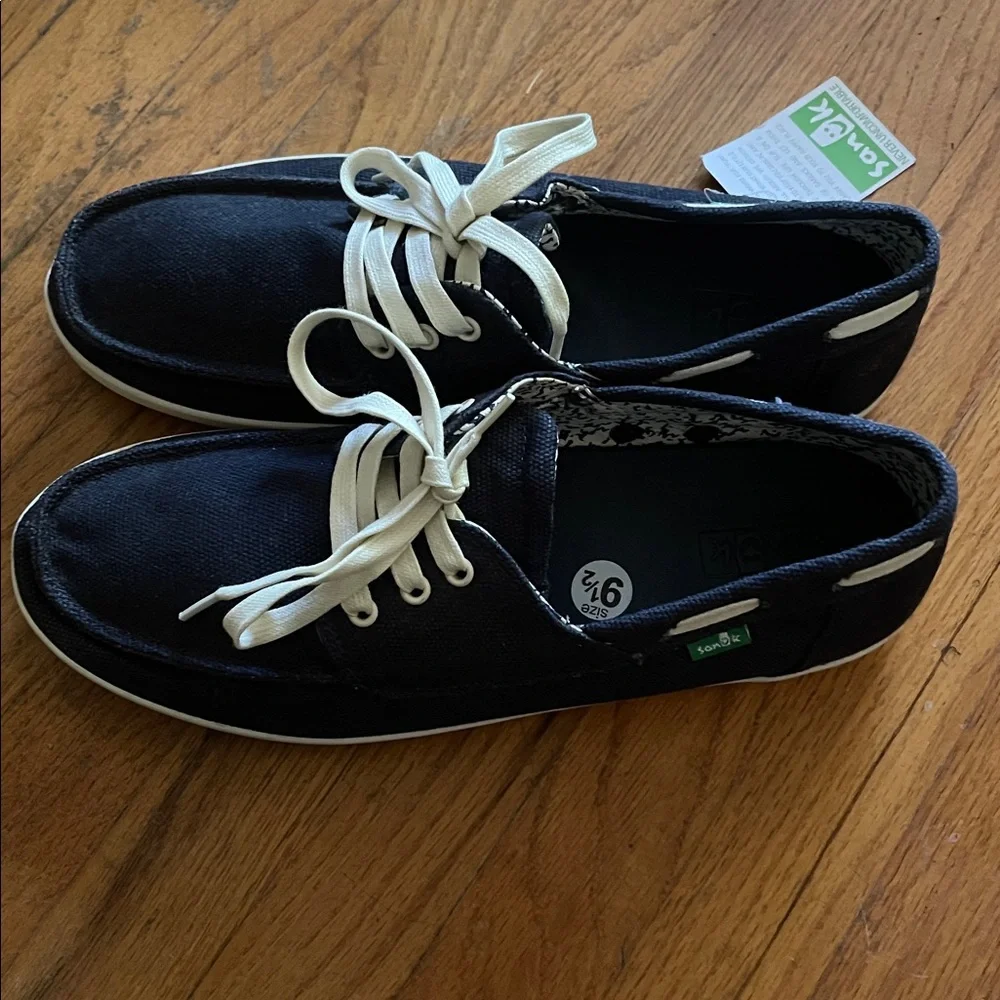 NWT Sanuk Navy Casa Barco Shoes- Size 9.5 - Picture 2 of 6